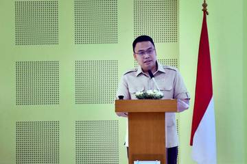 Pemerintah Minta Meta Tutup Grup Penyimpangan