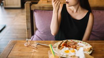 ​Sarapan Sehat: Hindari 6 Makanan Ini!