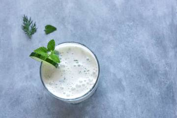 Apa Beda Ayran dengan Yogurt?