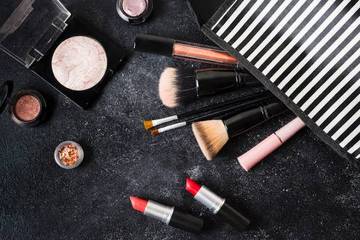 Hal yang Harus Diperhatikan agar Makeup Tahan Seharian 