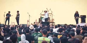 ​Energi Serta Riuh Liar dari The Jeblogs