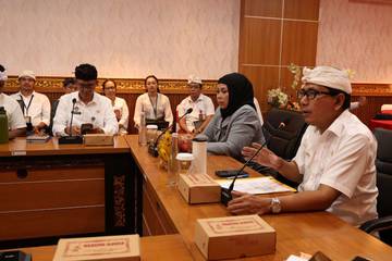 Pemkot Denpasar Harmonisasikan Lima Perwali