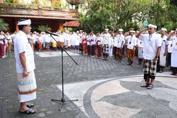  Sekda Eddy Mulya Tekankan Kedisiplinan ASN Denpasar