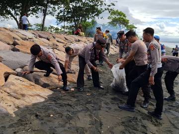 ​Jembrana Bersinergi: Perangi Sampah Plastik di Delod Berawah