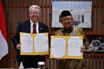 Kemendikdasmen Perkuat Diplomasi Pendidikan Melalui Kemitraan UEA Kanada 