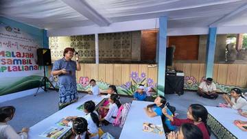 Puluhan Siswa SD Antusias Belajar Gending di BBB