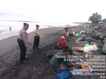 Polres Gianyar Patroli Pesisir Pantai Masceti