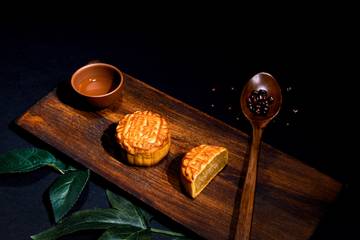Mooncake: Kue Legendaris Tradisi Masyarakat Tionghoa