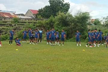 Tim Perse Ende Latihan Perdana di Kupang