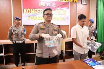 Polres Ngada Tangkap Dua Pelaku Pengedar Uang Palsu