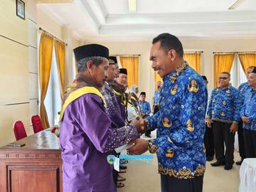 Wabup Nagekeo Lepas 9 Jemaah Calon Haji 2025