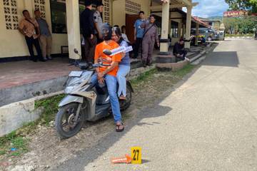 Polisi Gelar Rekonstruksi Kasus Pembunuhan di Labuan Bajo