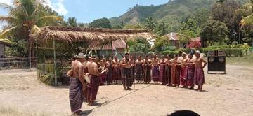 Tari Sole Oha dan Beku Hidupkan Budaya Atakore