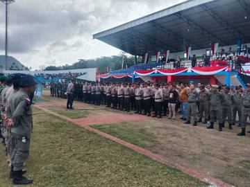Personel Gabungan Polres Ende Amankan Pembukaan ETMC Ke-34