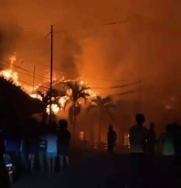 Gudang Logistik PLN  Flores Barat Terbakar