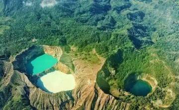Jejak Api Purba Membentuk Tiga Danau Kelimutu Flores