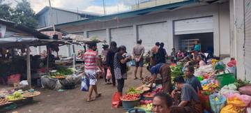 Pedagang Protes Relokasi Pasar Wolowona Tanpa Dialog