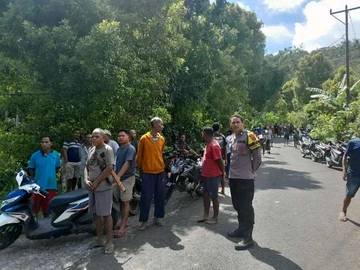 Bhabinkamtibmas Dariwali Gelar Patroli Sambang Warga Jaga Kamtibmas