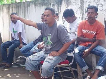 Sopir Angkot Desak Penertiban Pengelolaan Terminal Sikka
