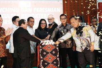 Gubernur NTT Resmikan Fakultas Kedokteran Universitas Citra Bangsa