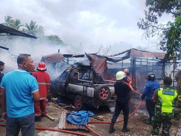 Damkar Ende Perkuat Koordinasi Penanganan Darurat