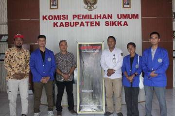 Mahasiswa Unimof Pelajari Integritas Antikorupsi di KPU Sikka