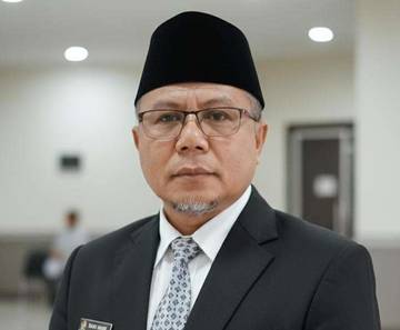 Abu Vulkanik Ile Lewotolok Cemari Air Delapan Desa