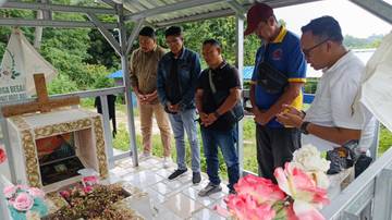 HPN ke-80, PWMB Ziarah Makam Wartawan Senior