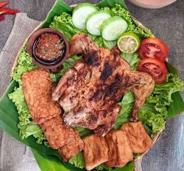 From Sasak Tradition to Global Stage, The Story of 'Ayam Merangkat'