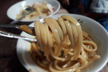 Mie Gomak: Lake Toba’s Signature Spaghetti Dish