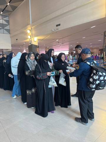 Indonesia Repatriates 96 Nationals from Saudi Arabia
