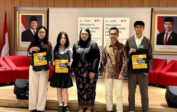 Indonesian Students Win 77 Gold Medals at ICAS 2025