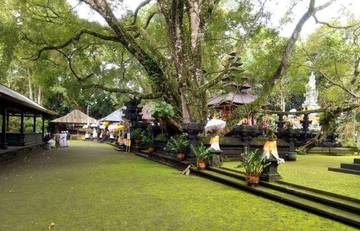 Bukit Sinunggal Temple, Guardian of North Bali