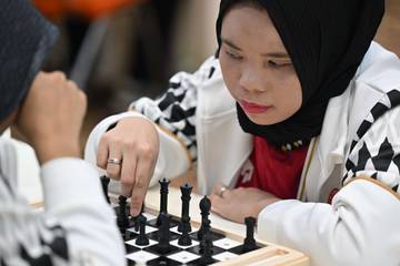Indonesian Para Chess Star Wins Five Medals at ASEAN Para Games