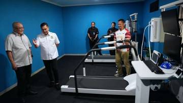 Govt Donates Equipment, Supports Indonesia's Badminton at LA28