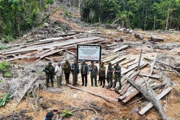 DPRD Urges Jakarta Social Services Ensure Flood Logistics(Annaila)