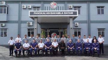US and Indonesia Conclude Multinational Small Boat Operations Instructor Training