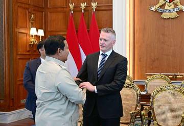President Prabowo Encourages the Development of National Aviation Industry  