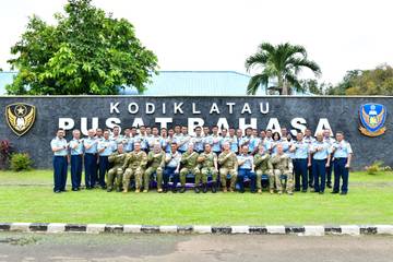 TNI AU and Royal Canadian Air Force Hold Aviation Safety Workshop