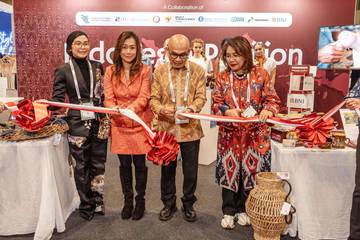 Government Brings Women's Small Businesses to British Retail