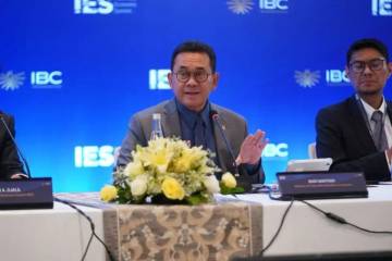 Govt Pushes Dual Strategy to Strengthen Domestic Market and Exports