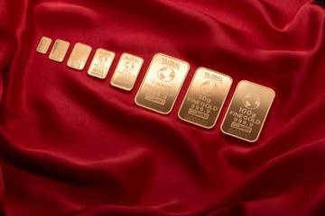 Gold Surges as Indonesian Stocks Slip