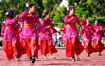 Katreji Dance, a Joyful Traditional Dance from Maluku