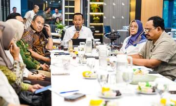 The Government: Social Forestry Plays a Strategic Role