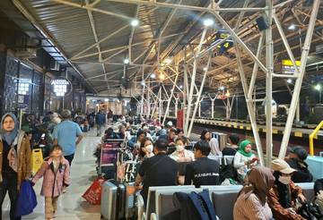82,295 Eid Travel Tickets Sold Out in Yogyakarta Region(Annaila)