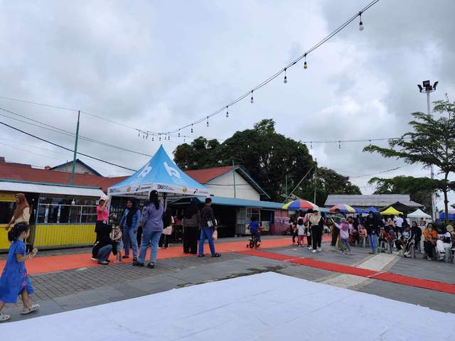 Warga Antusias Ramaikan CFD Sanggau