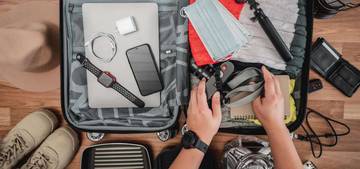 Enam Barang Penting yang Sering Lupa Dibawa Traveling