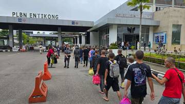 Malaysia Pulangkan Puluhan WNI Melalui Entikong