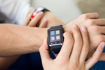 Mengungkap Keunggulan Smartwatch dalam Kehidupan Modern