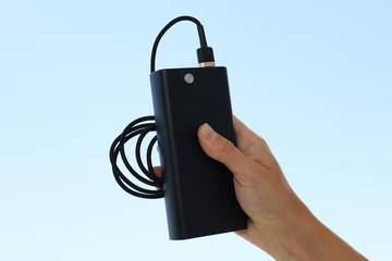 Powerbank, Benarkah Bisa Merusak Baterai?